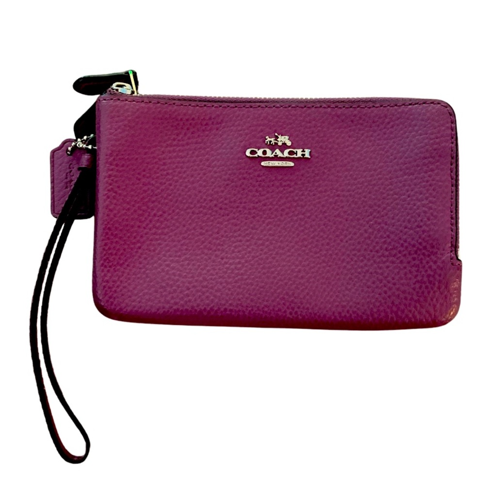 Coach Berry Wristlet